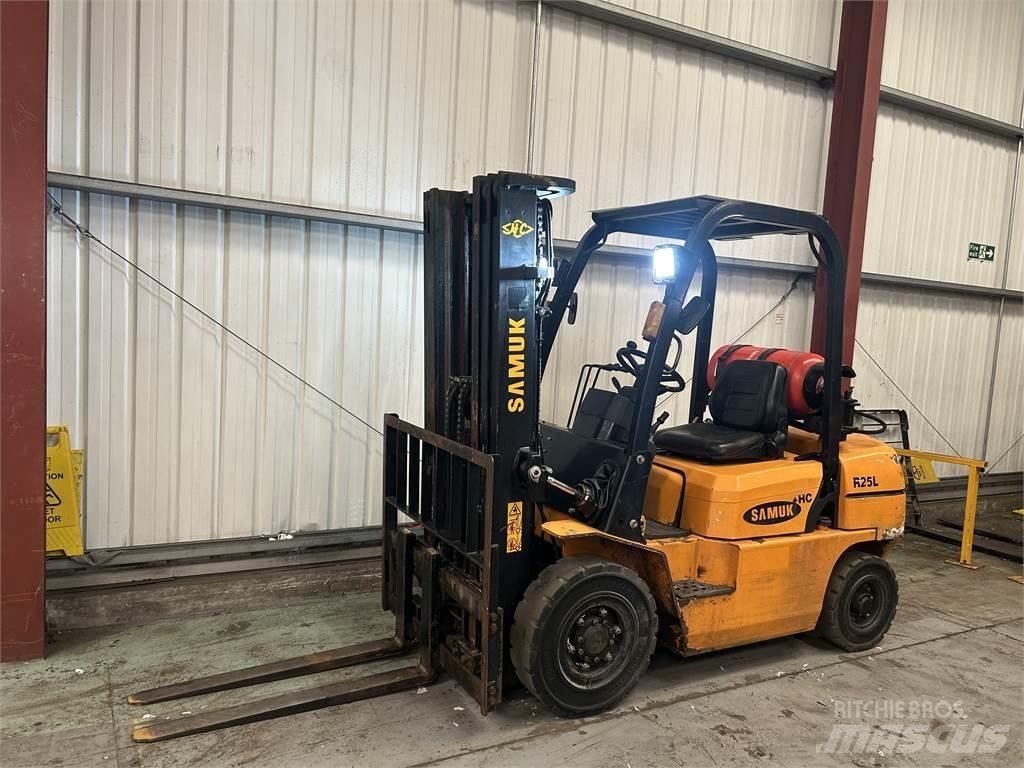  R25L LPG gaffeltrucks