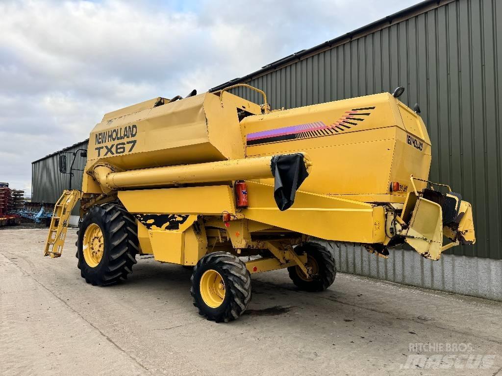 New Holland TX 67 Mejetærskere