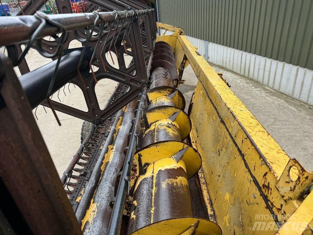 New Holland TX 67 Mejetærskere