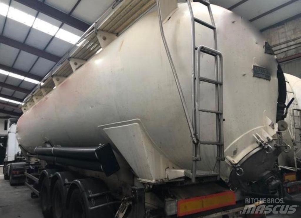  PARCISA CPB-3CA Semi-trailer med Tank