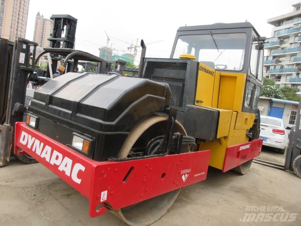 Dynapack CC421 Andre vejbygningsmaskiner