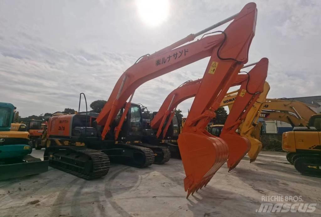 Hitachi ZX 240 Gravemaskiner på larvebånd