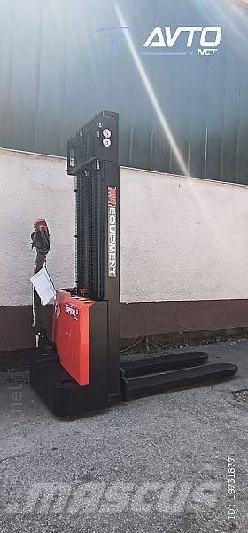 EP ESL 122 Li-ION Gaffelstabler med gående fører