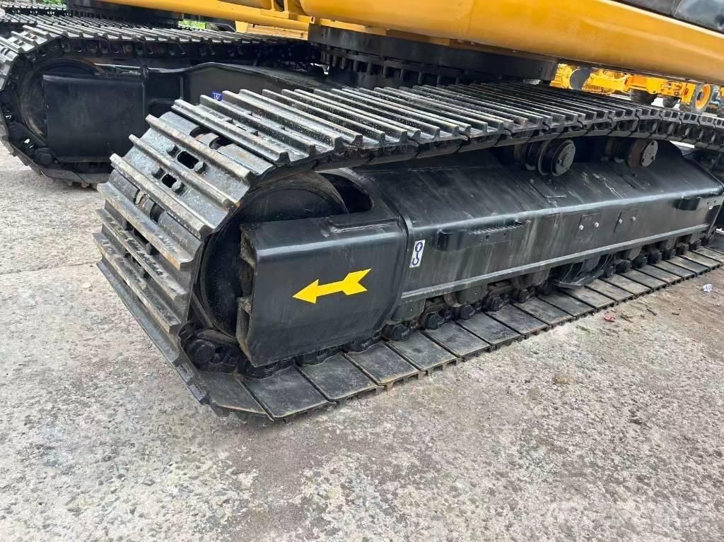 CAT 329 Gravemaskiner på larvebånd