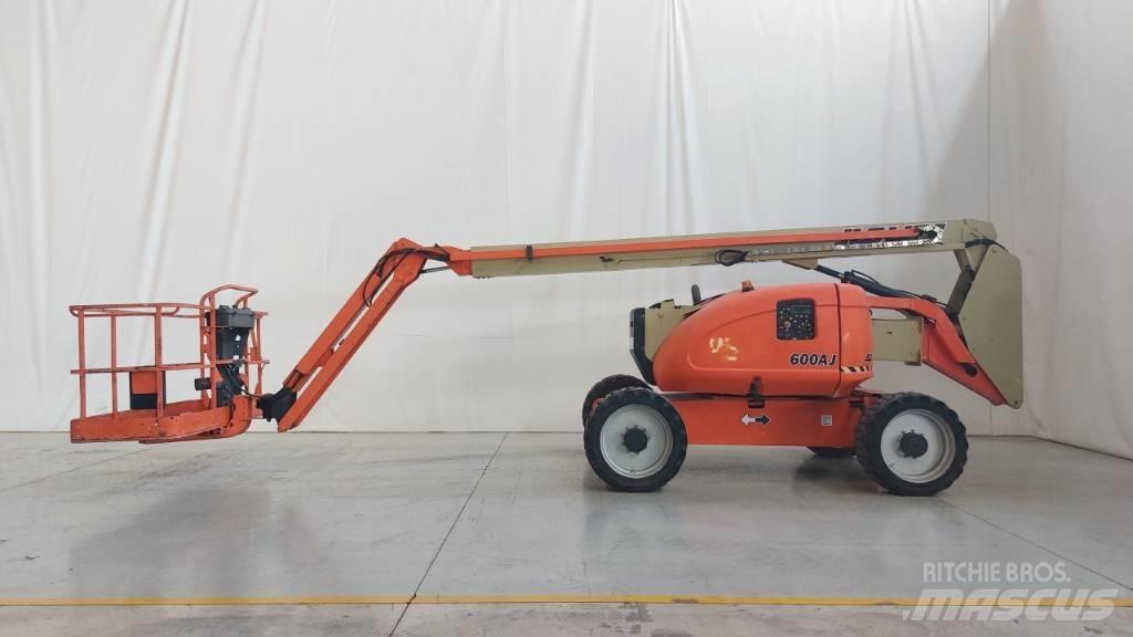 JLG 600 AJ Bomlifte med knækarm