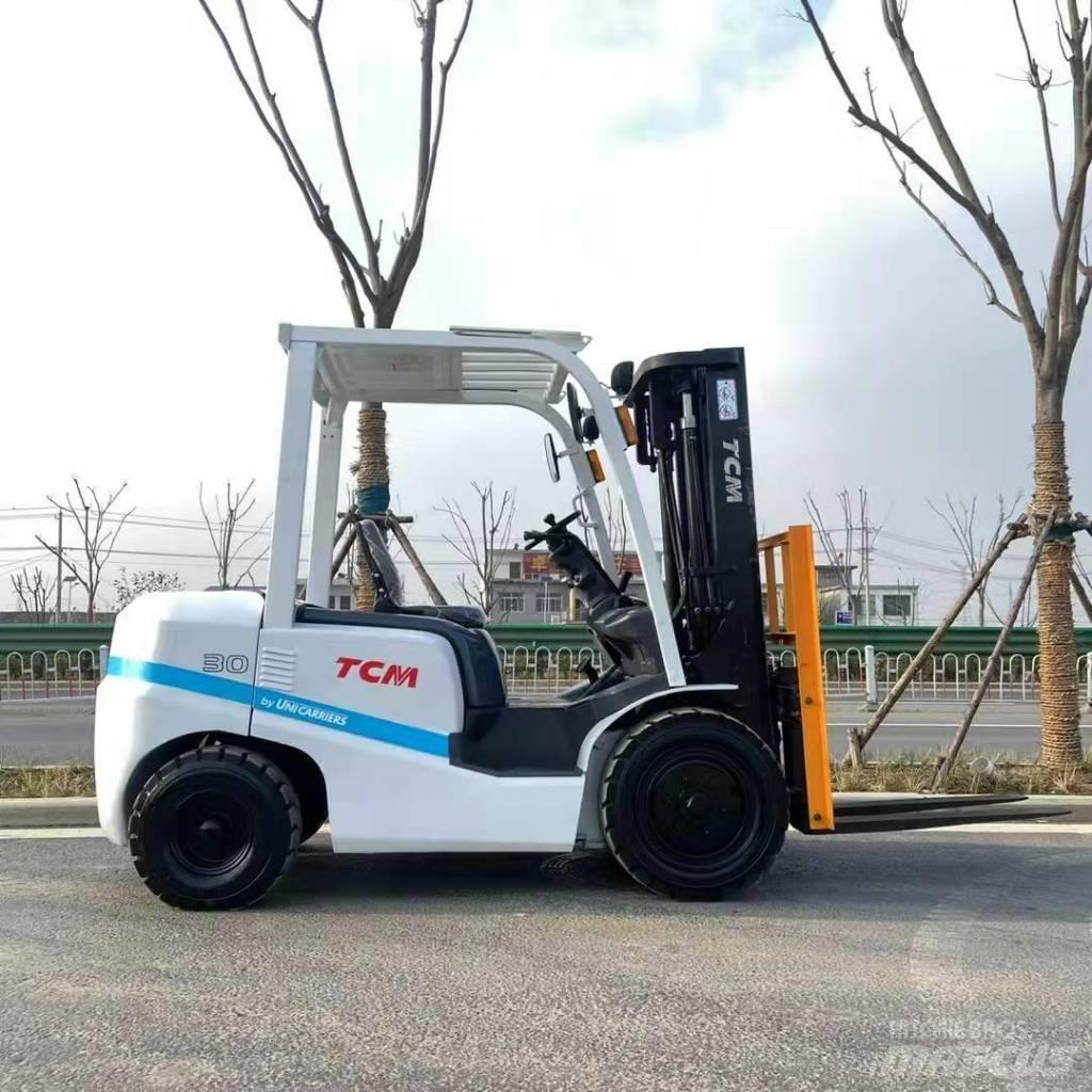 TCM FD30 Diesel gaffeltrucks