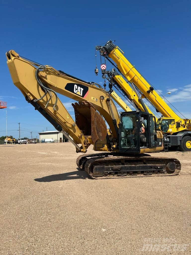 CAT 320 D L Gravemaskiner på larvebånd