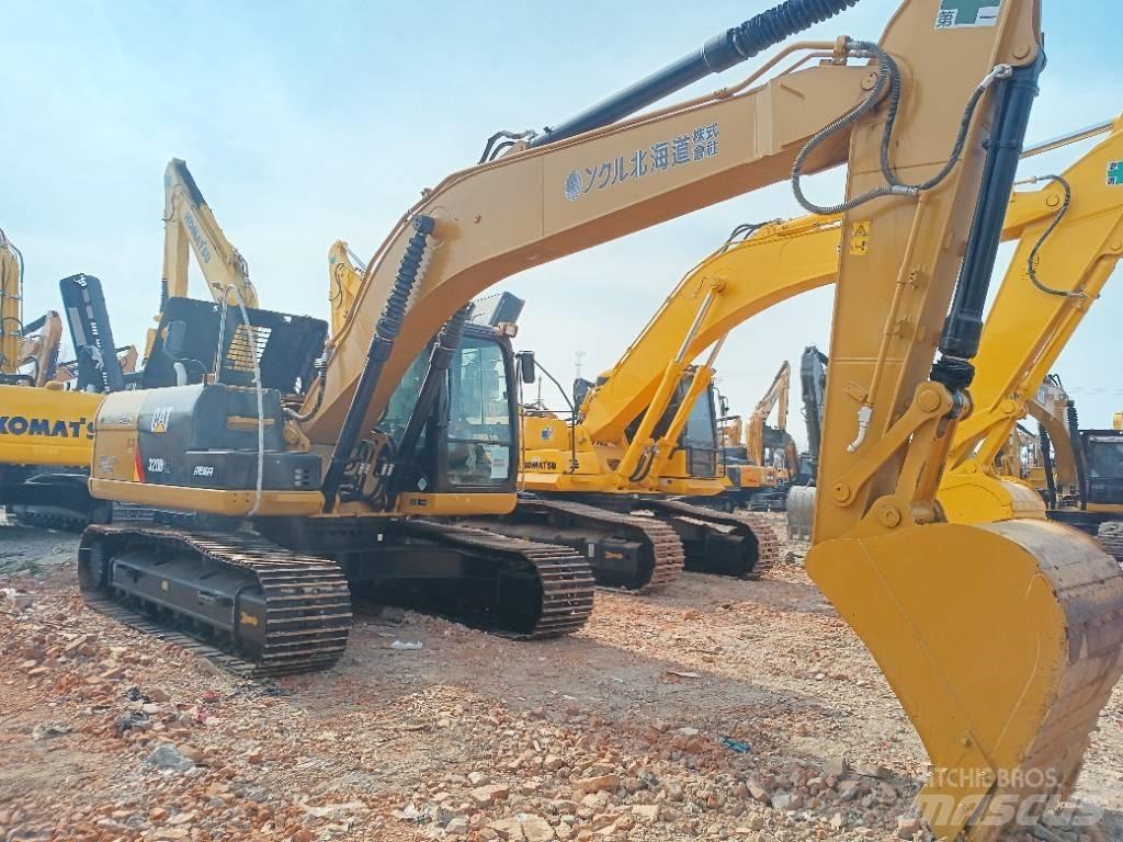 CAT 320 D2L Midi-gravemaskiner 7t - 12t