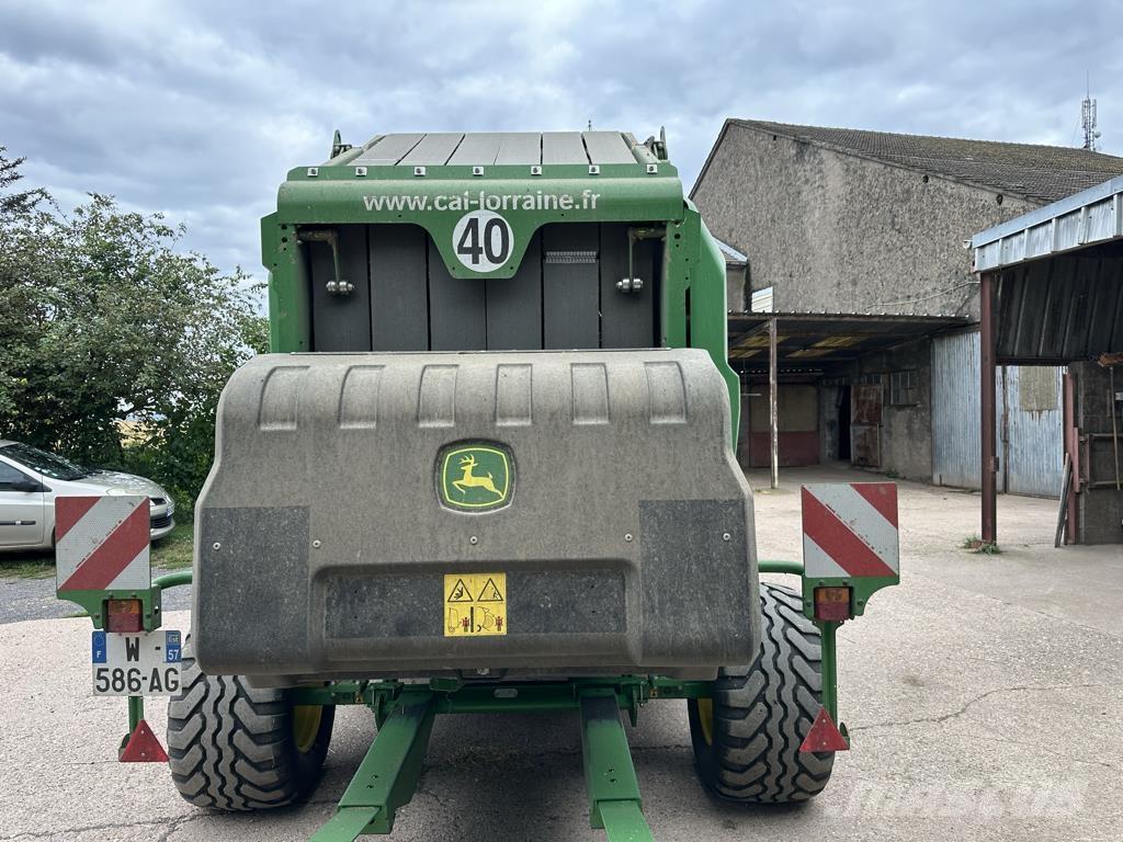 John Deere V461M Rundballe-pressere