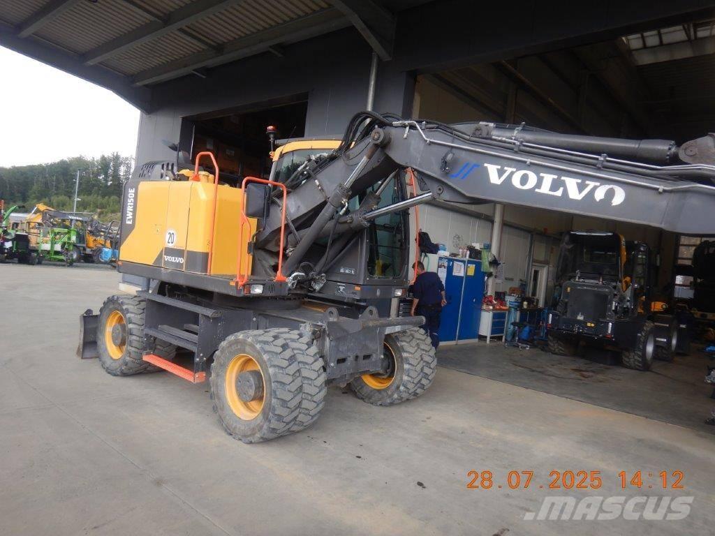 Volvo EWR 150 E Gravemaskiner på hjul