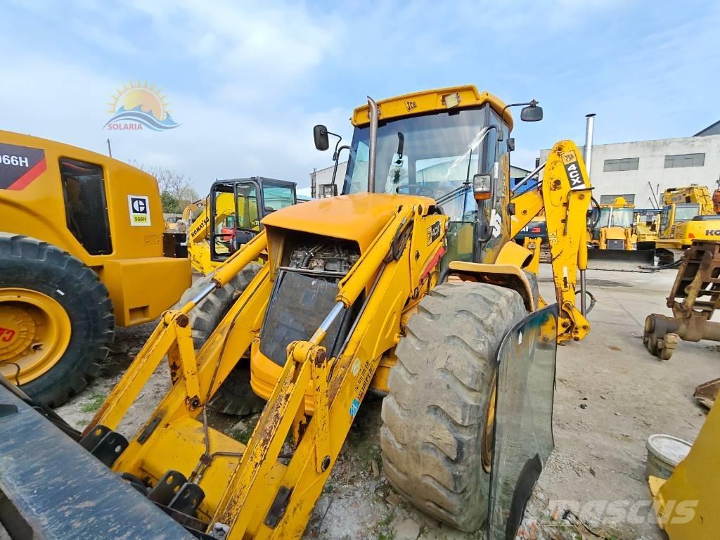 JCB 4CX Rendegravere
