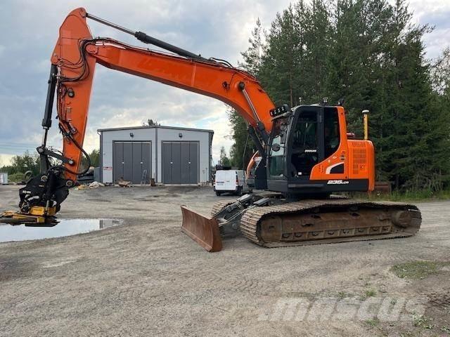 Doosan DX235 LCRD Gravemaskiner på larvebånd