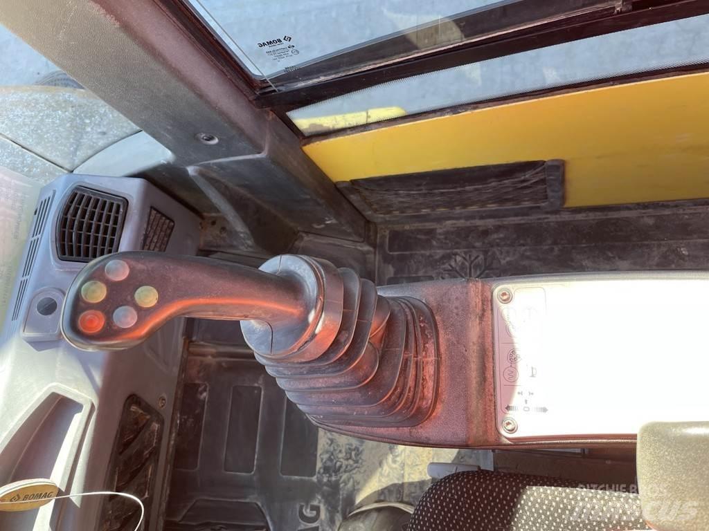 Bomag BW 213 D-5 Enkelt tromle