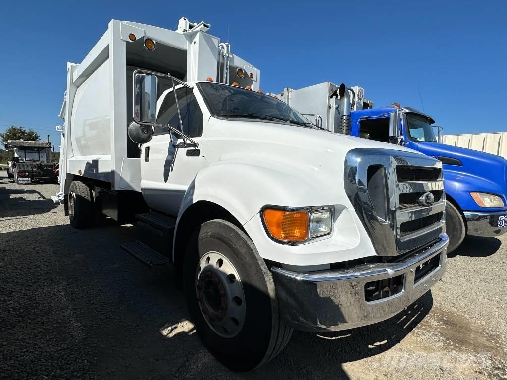 Ford F750 Renovationslastbiler
