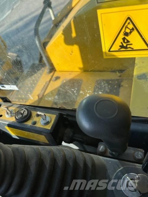 Komatsu PC 118 MR-8 Gravemaskiner på larvebånd