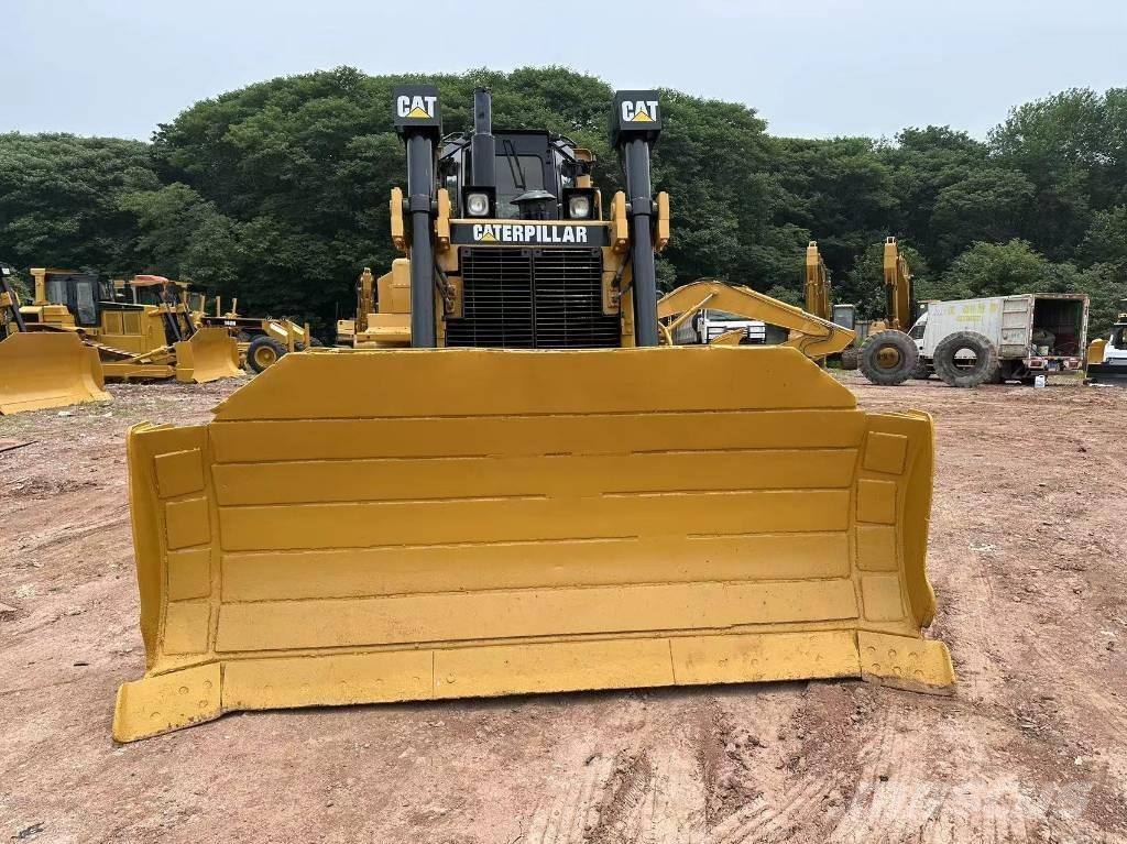 CAT D 8 R Bulldozer på larvebånd