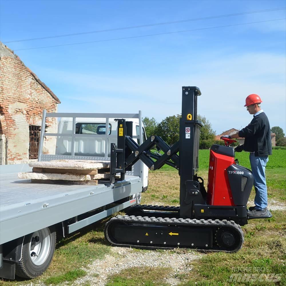 Hinowa TPX 1800 Gaffelstabler med gående fører