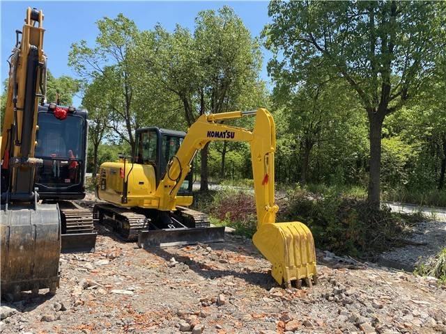Komatsu PC56-7 Gravemaskiner på larvebånd
