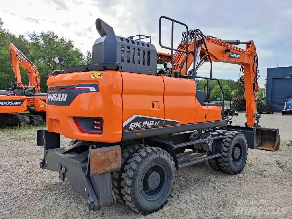 Doosan DX140W-7 Gravemaskiner på hjul