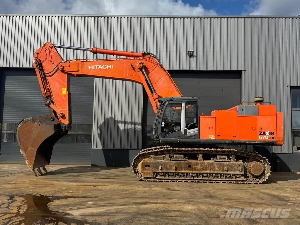 Hitachi ZX670LCH-3 Gravemaskiner på larvebånd