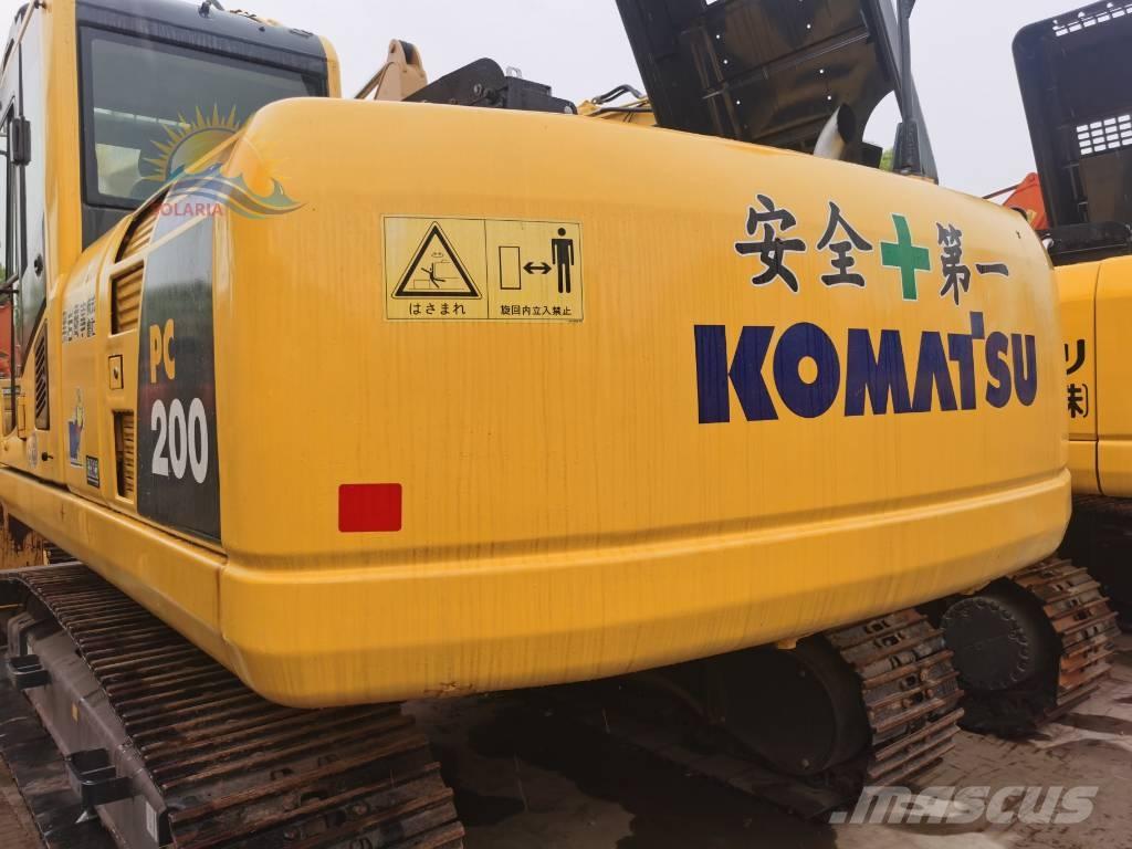 Komatsu PC 200-8 Gravemaskiner på larvebånd