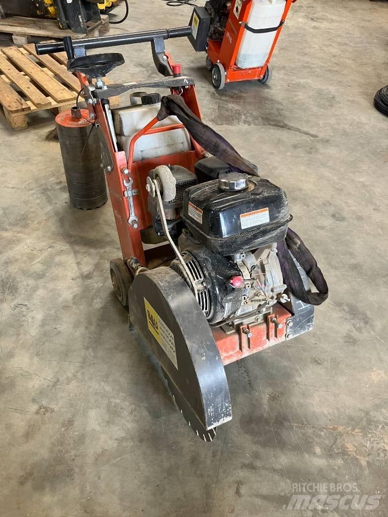 Husqvarna FS 400 Sakse
