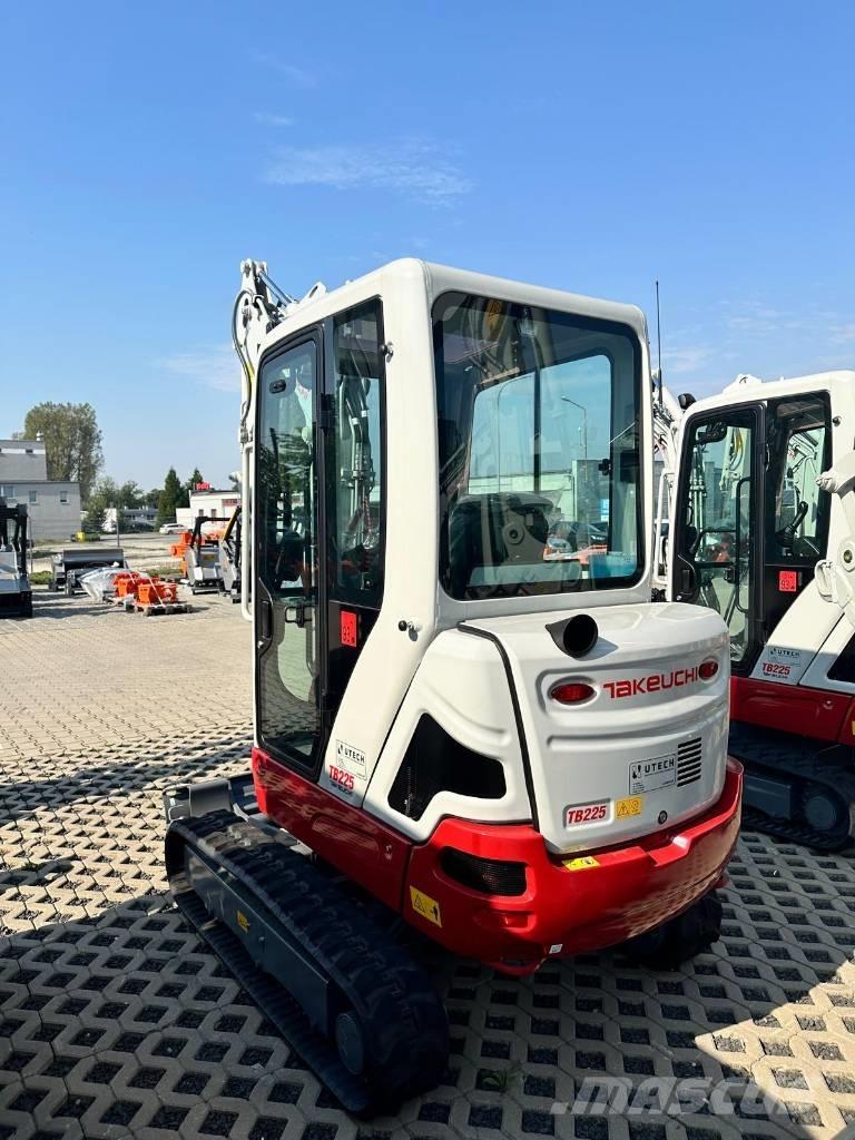 Takeuchi TB 225 V0 Minigravemaskiner
