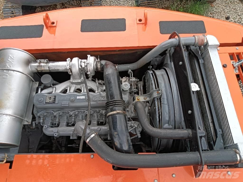 Hitachi ZX 200 Gravemaskiner på larvebånd