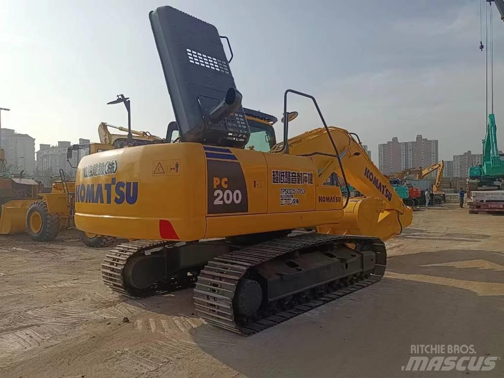 Komatsu pc200-8 Gravemaskiner på larvebånd