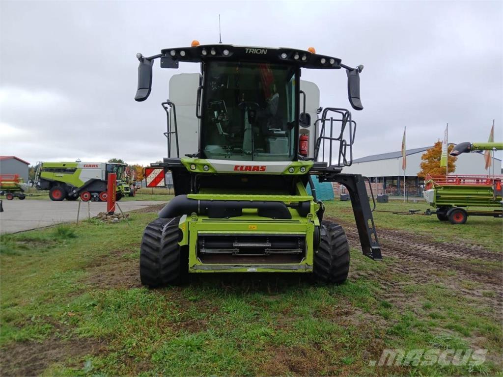 CLAAS Trion 660 TT Mejetærskere