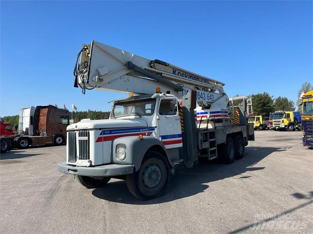 Scania 111 6X2 Lastbil med kran
