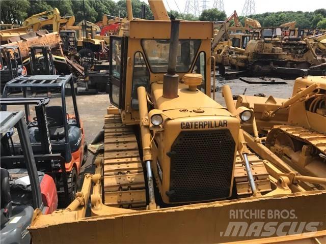 CAT D 6 D Bulldozer på larvebånd