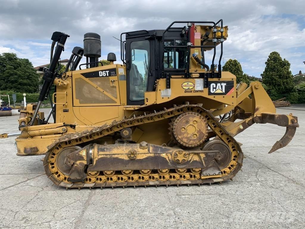 CAT D 6 T XLVP Bulldozer på larvebånd