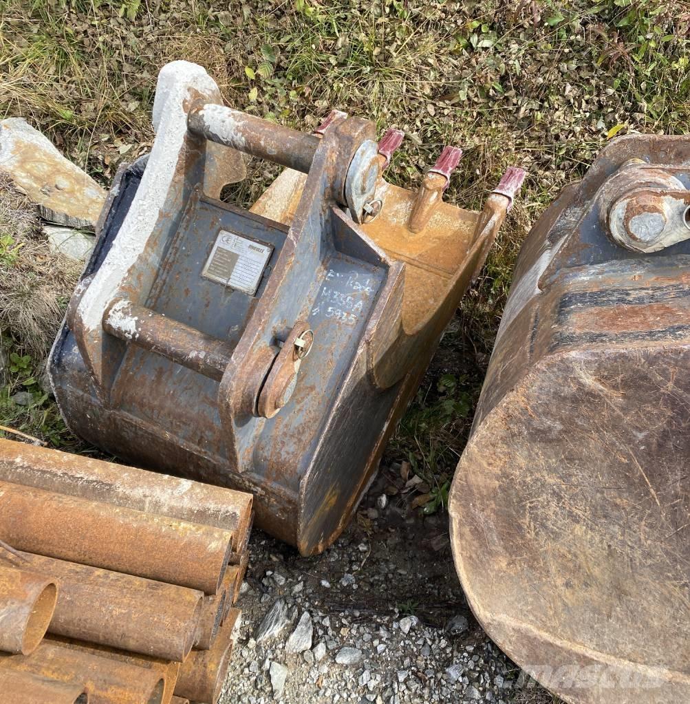 Menzi Muck 325 Gravemaskiner på hjul