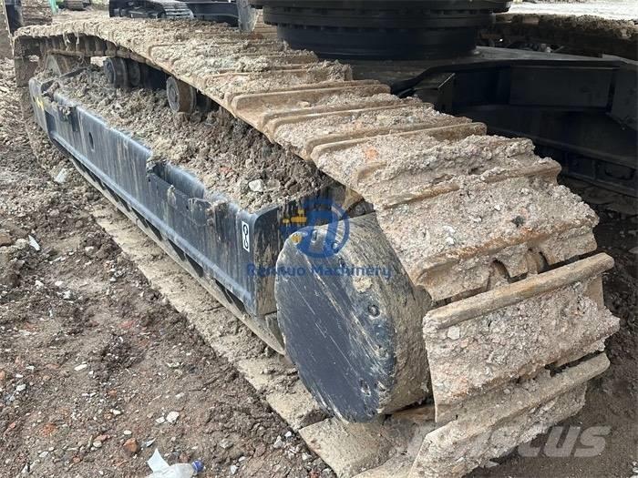 Komatsu PC450-8 Gravemaskiner på larvebånd