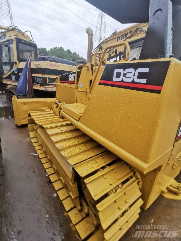 CAT D3C Bulldozer på larvebånd