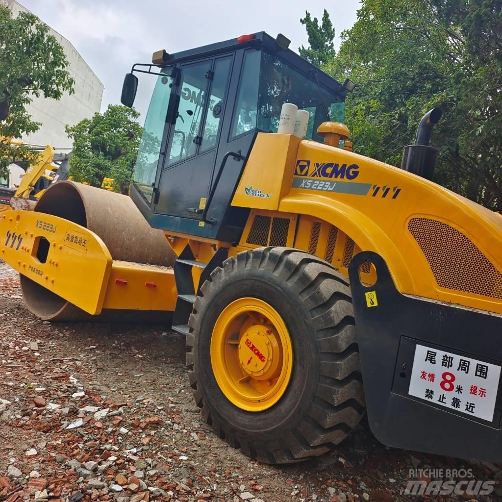 XCMG XS 223 J Enkelt tromle