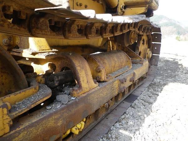 Komatsu D20S-3 Bulldozer på larvebånd