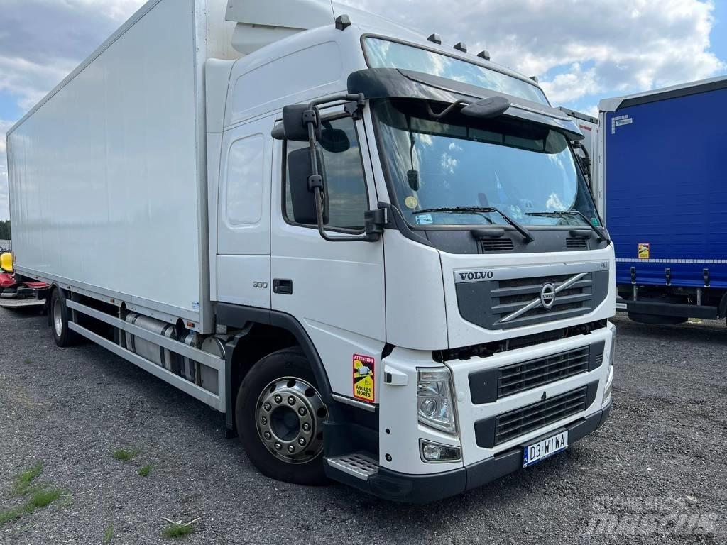 Volvo FM 330 Fast kasse