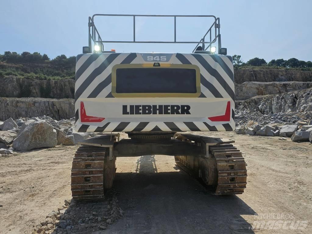 Liebherr R 945 Gravemaskiner på larvebånd