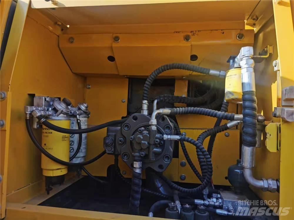 Volvo EC210D Gravemaskiner på larvebånd