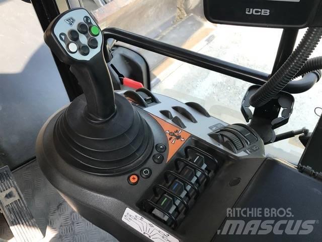 JCB 4190 FASTRAC Traktorer