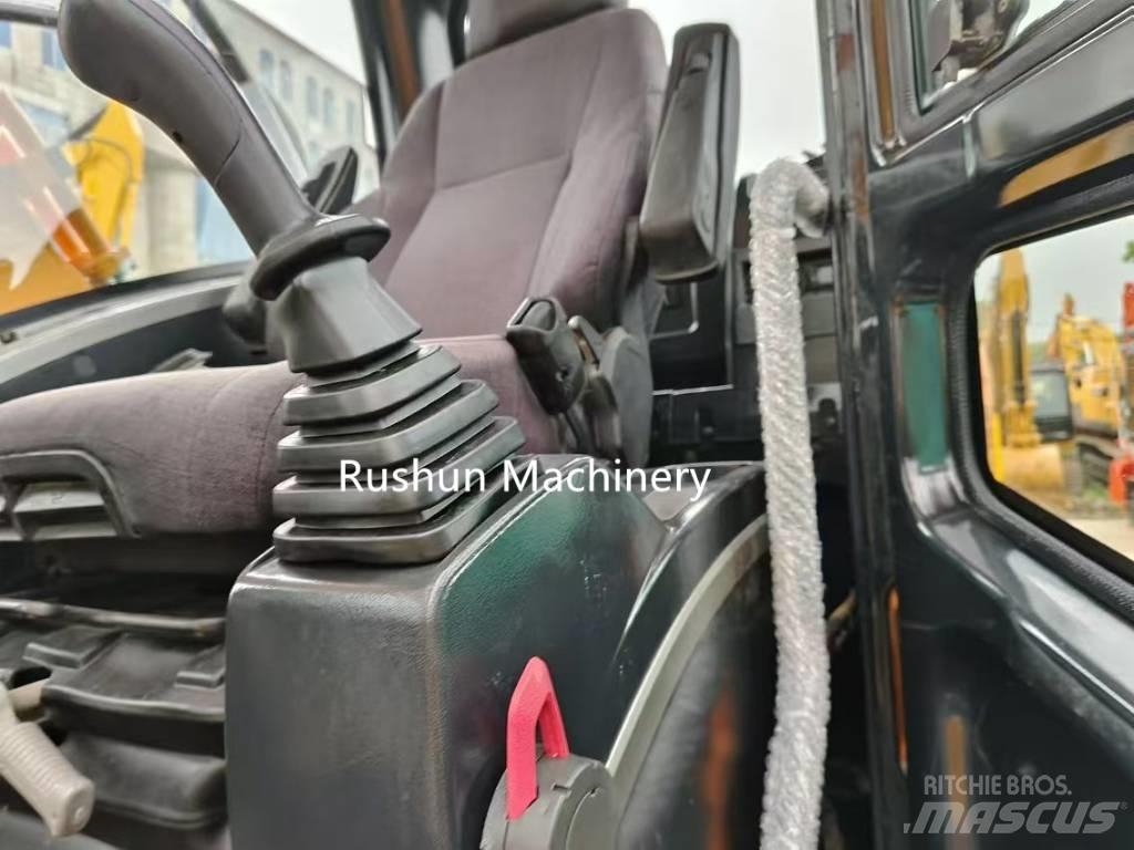 Hyundai R220 Gravemaskiner på larvebånd