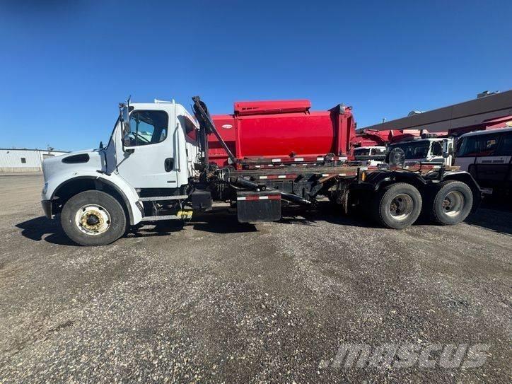 Freightliner M2 Demonterbare/wirehejs lastbiler