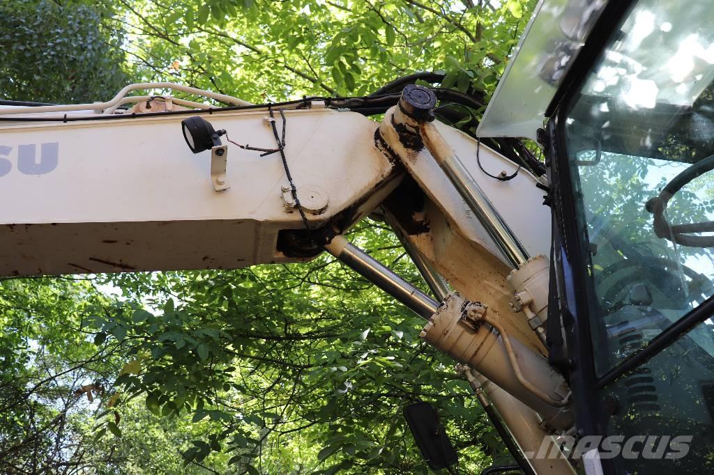 Komatsu PW 140-7 Rendegravere