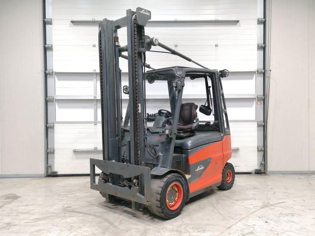 Linde E40H-01/600 El gaffeltrucks