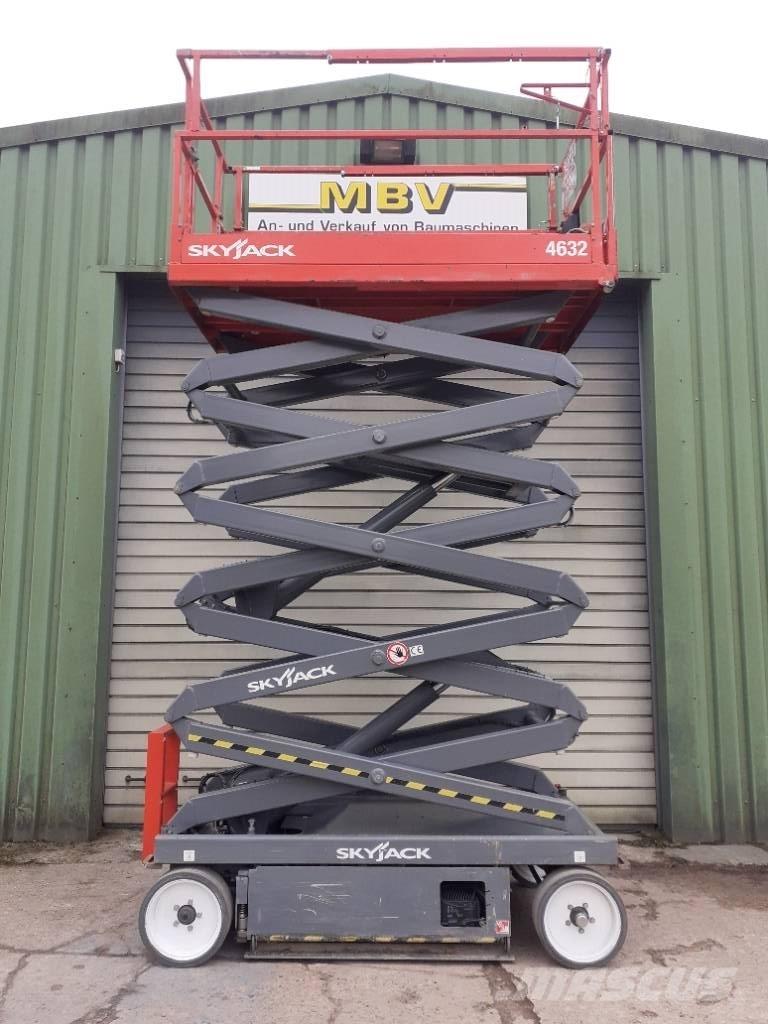 SkyJack SJ III 4632 Saxlifte