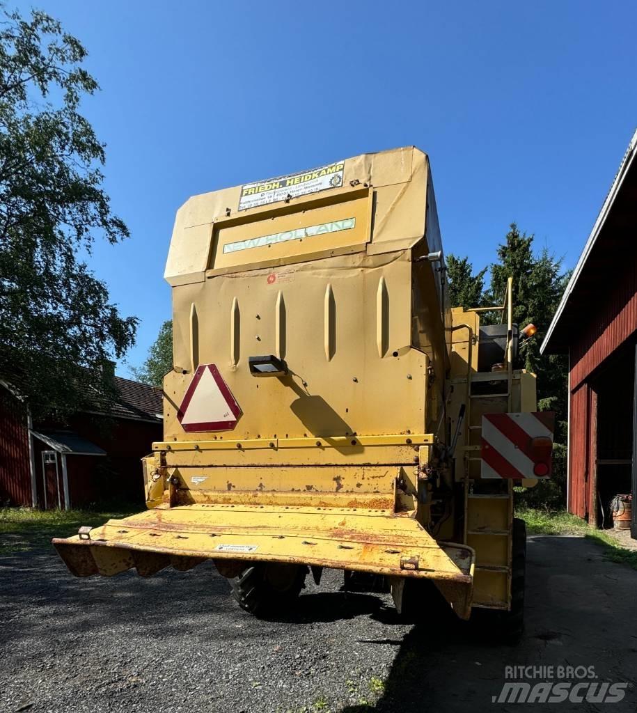New Holland TX 34 Mejetærskere