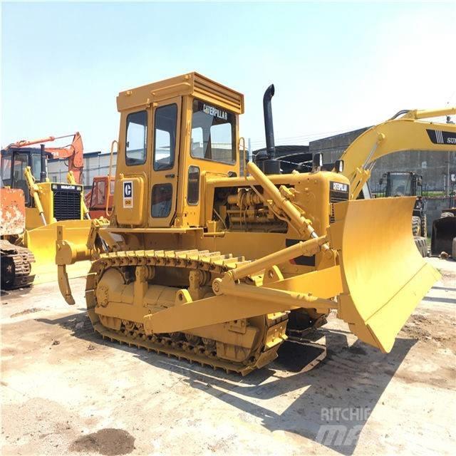 CAT D 6 D Bulldozer på larvebånd