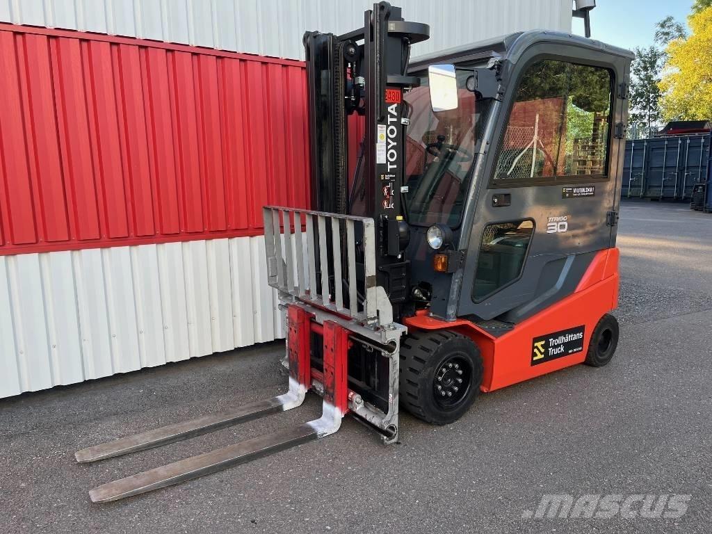 Toyota 8 FBMKT 30 El gaffeltrucks